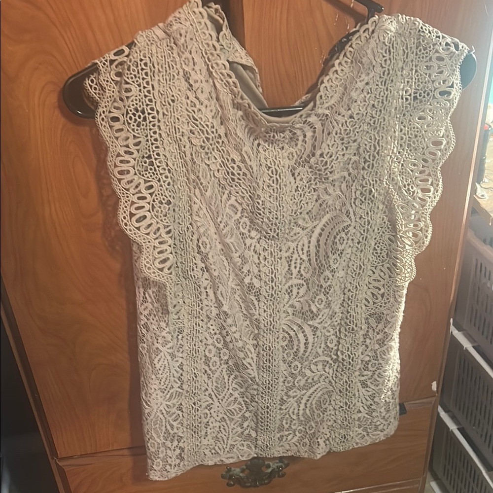 Cable & Gauge Cream Ruffled Asymmetrical Blouse